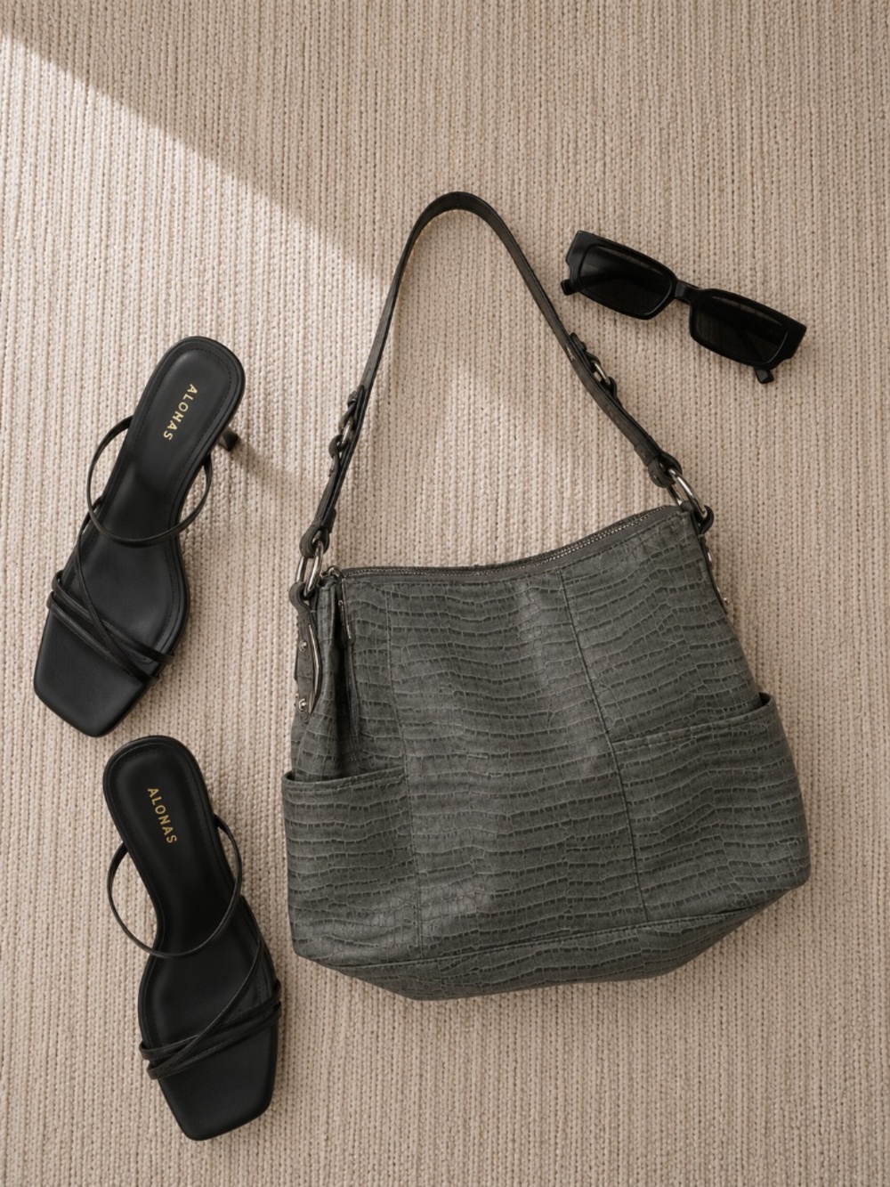 Vintage B. Makowsky Textured Genuine Leather Shoulder Bag Grey Y2K